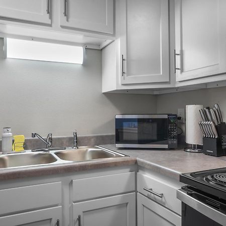 Apartmán Downtown Med District: Stylish & Modern 2Bd, 1Ba Capital City Escape! Springfield Exteriér fotografie