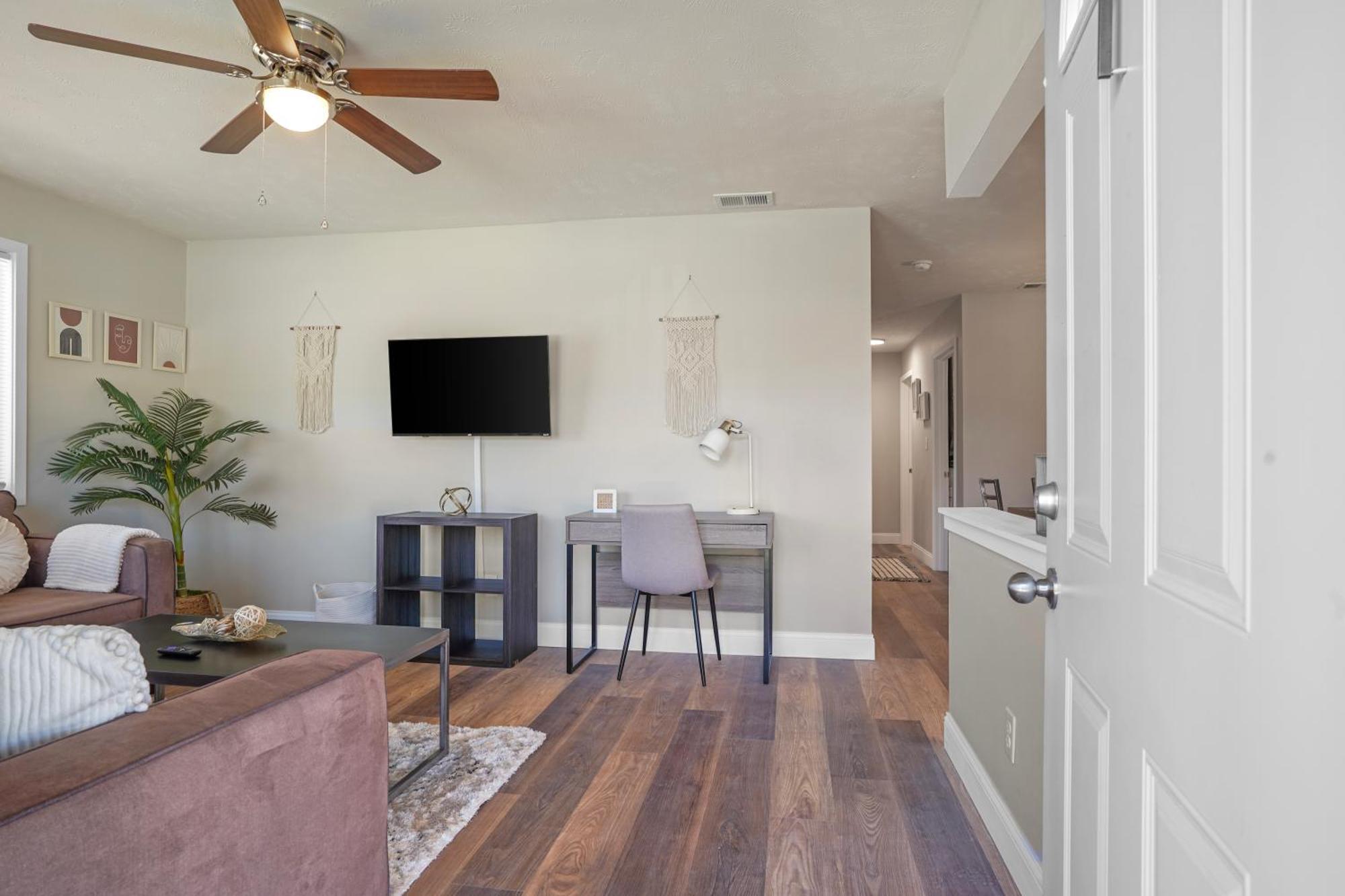 Apartmán Downtown Med District: Stylish & Modern 2Bd, 1Ba Capital City Escape! Springfield Exteriér fotografie