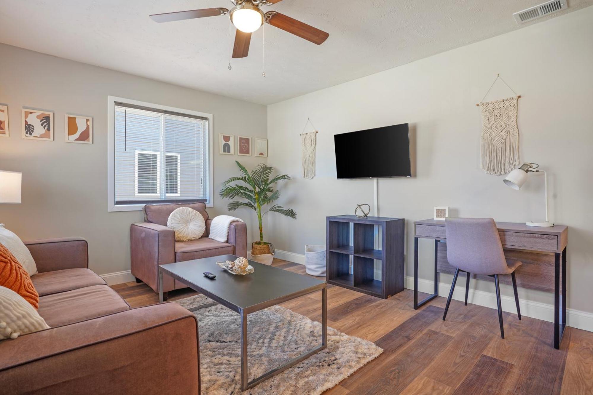 Apartmán Downtown Med District: Stylish & Modern 2Bd, 1Ba Capital City Escape! Springfield Exteriér fotografie